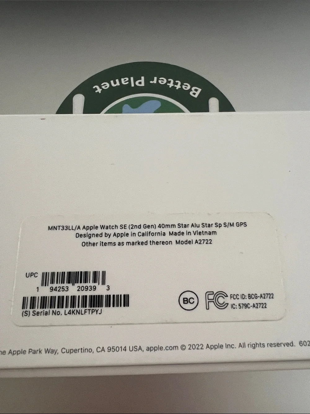 Apple SE (2nd Gen) 40mm Black Smartwatch with Silver Digital Crown